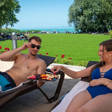 Azur Ξενοδοχείο