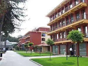 Azur Hotel