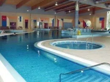 Azur Hotel 4*