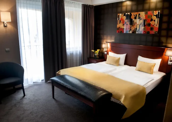 Azur Hotel Siofok