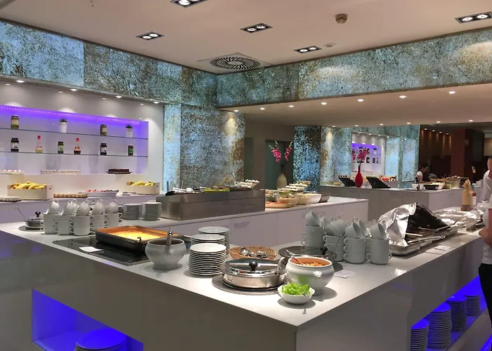 Hotel Azur
